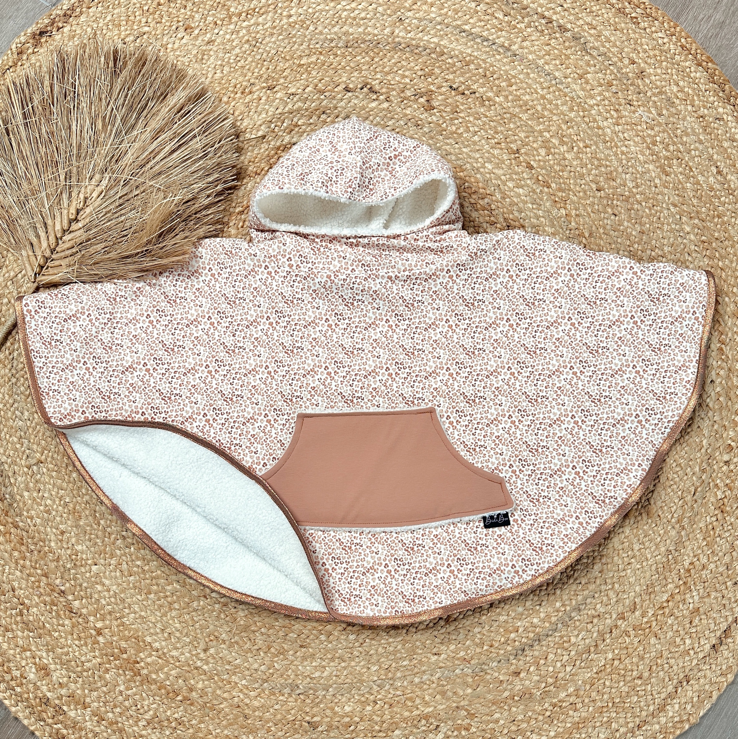Poncho Cléo