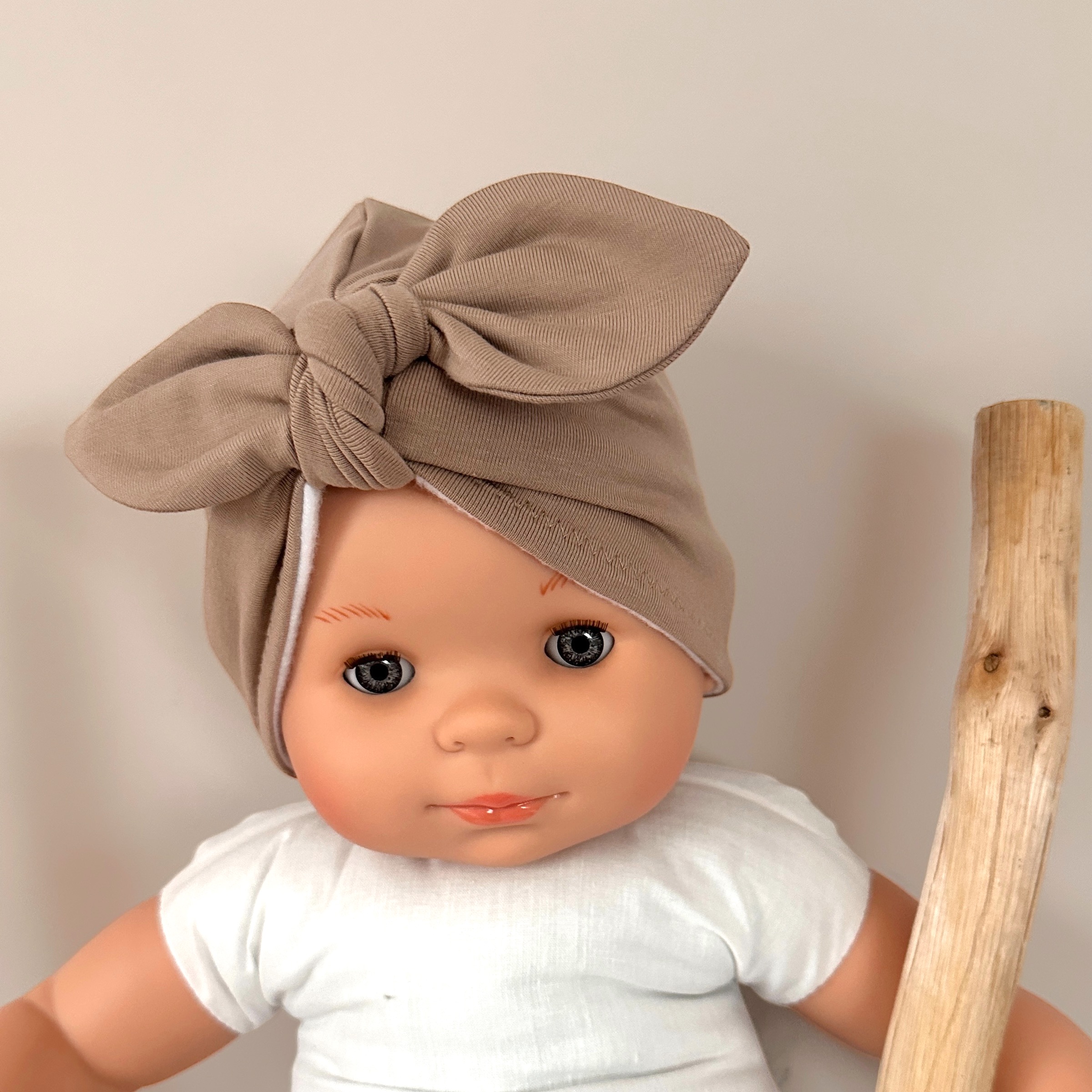 turban beige foncé