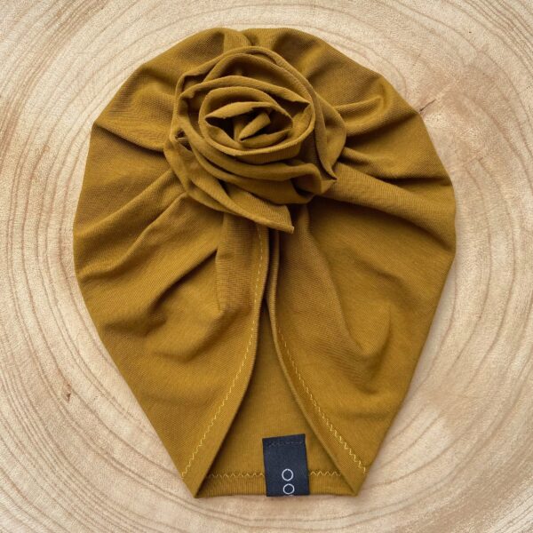 Turban ocre