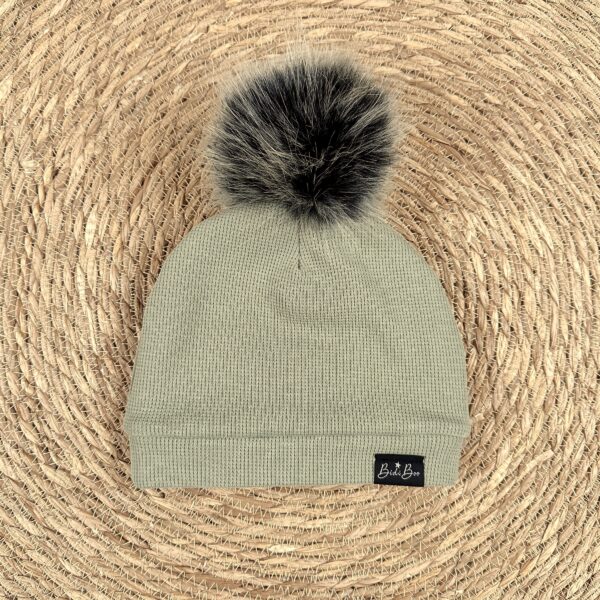 Bonnet pompon gaufré olive