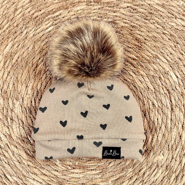 Bonnet pompon coeur