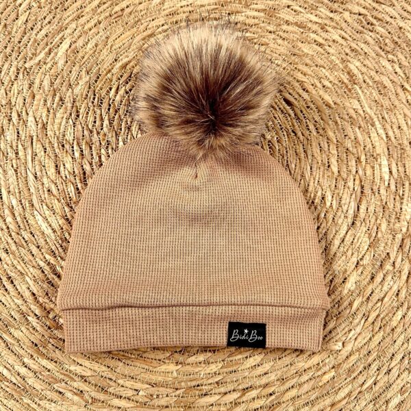 Bonnet pompon gaufré camel