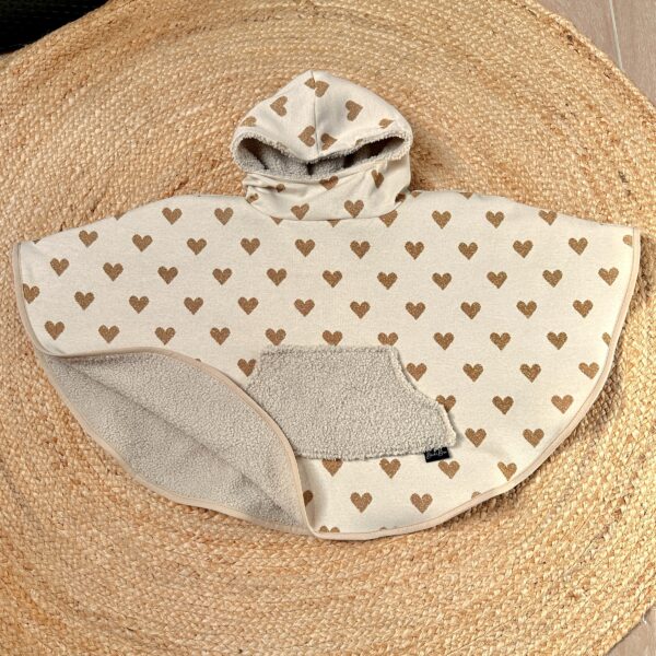 Poncho Lovely