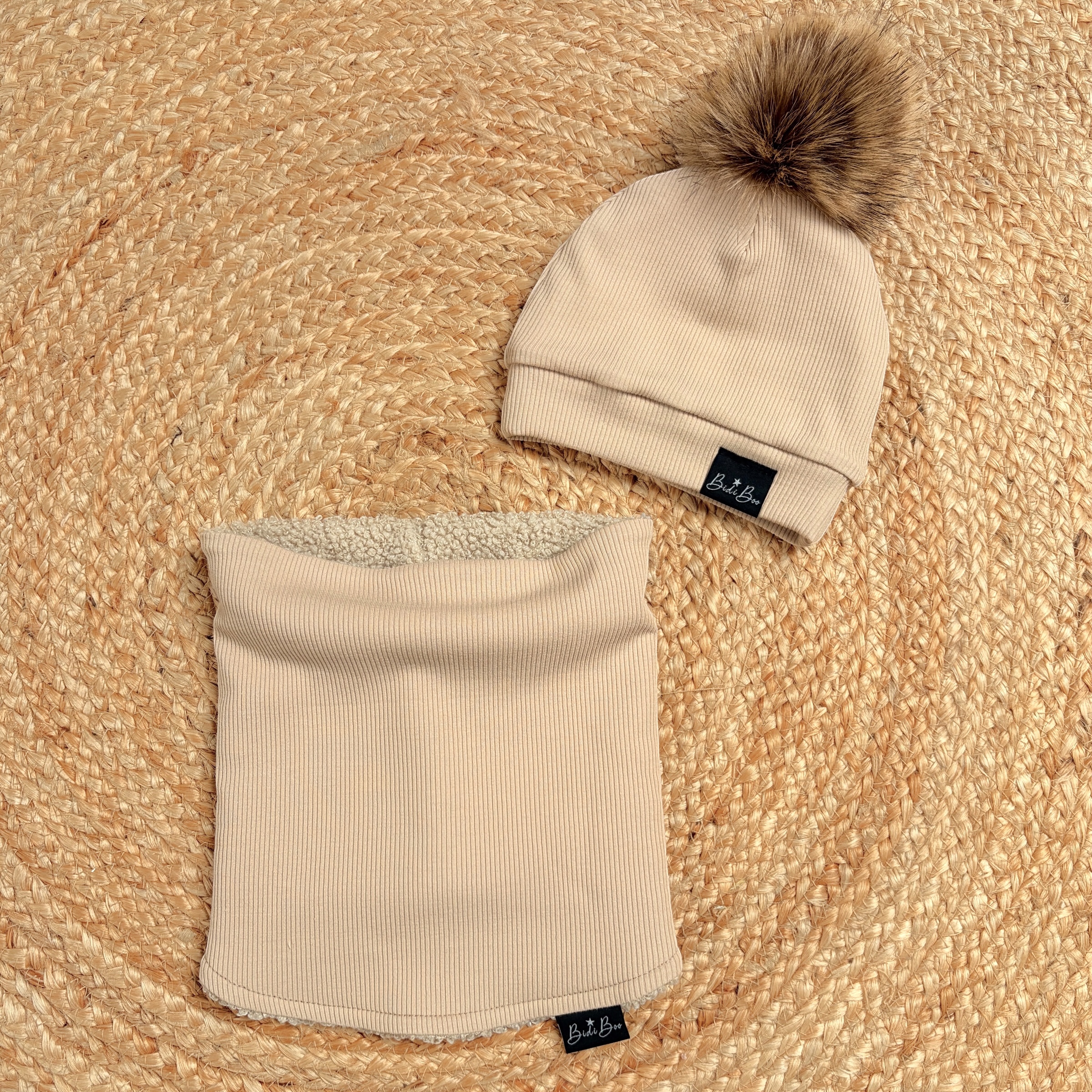 beige côtelé